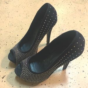 Forever 21 black suede silver studded heels size 6.5